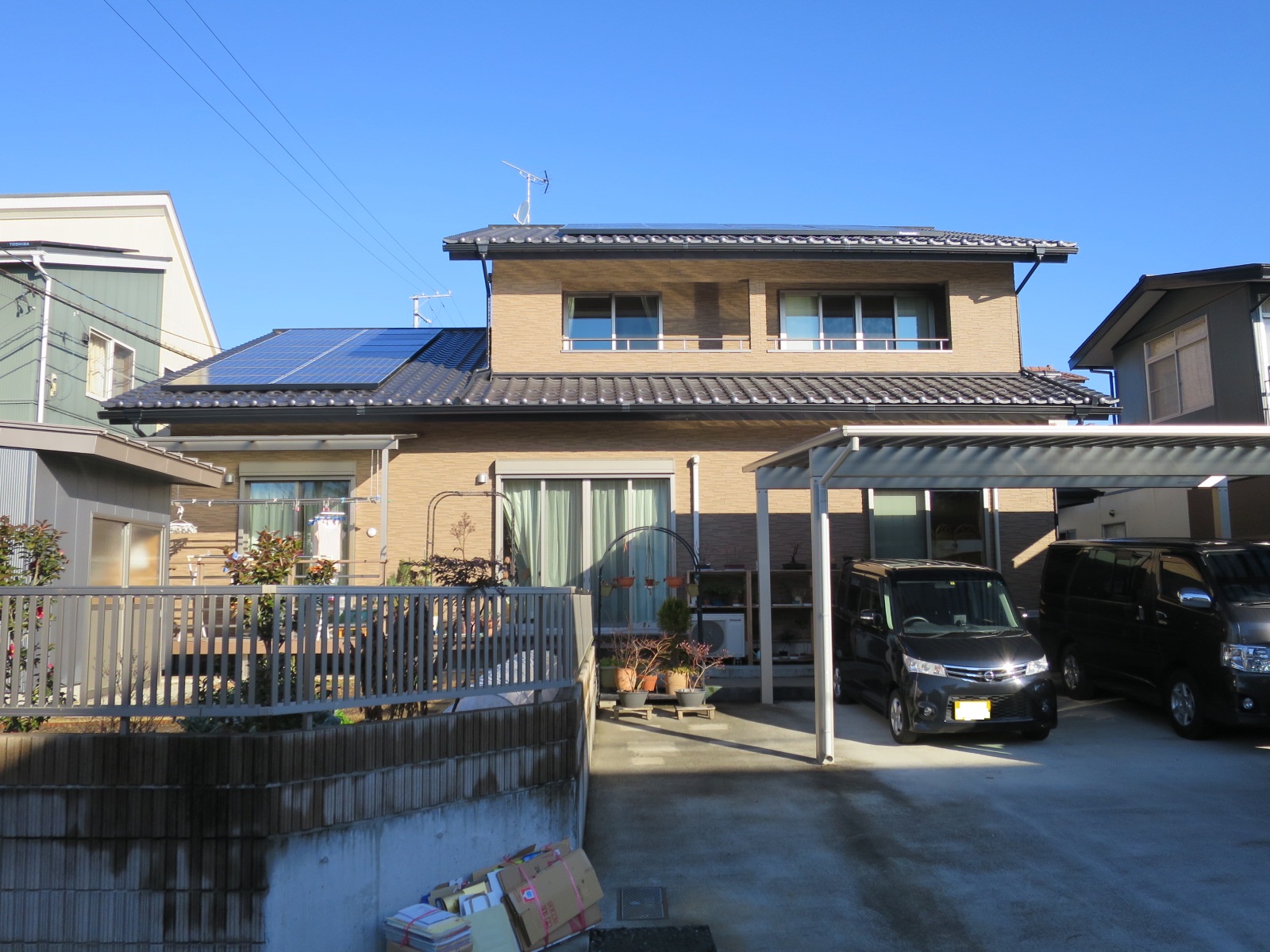 小浜町北ノ作 木材をふんだんに使った贅沢な家 太陽光9.8kw搭載 床暖房付き 大型カーポート付き★ 3,690万円